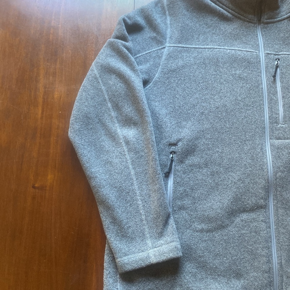 The North Face Gray Zip Up Sweater - Picture 6 of 12